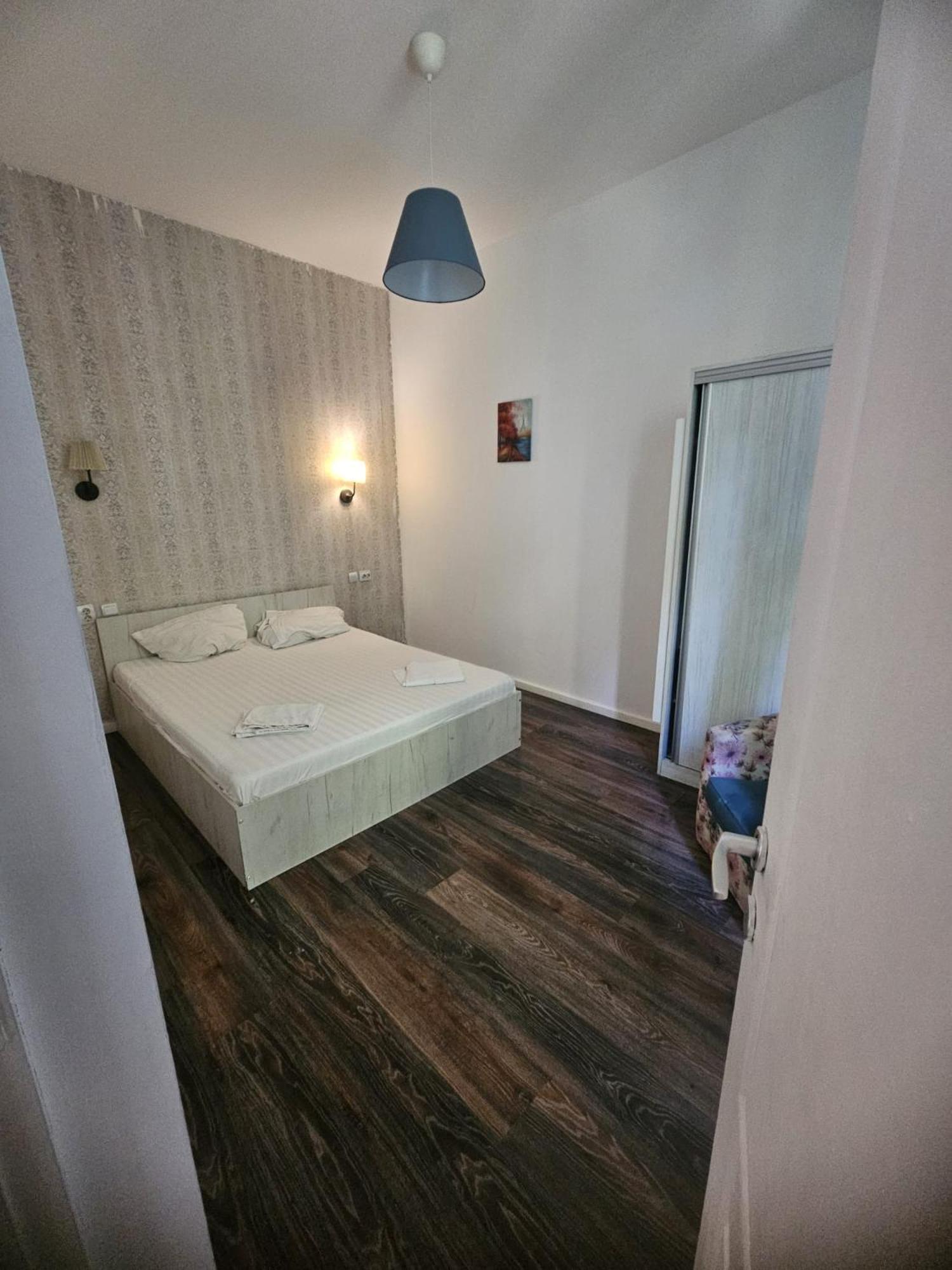 Stanford Aparthotel Bucarest Extérieur photo